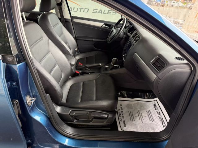 2017 Volkswagen Jetta 1.4T SE Image 29 of 48