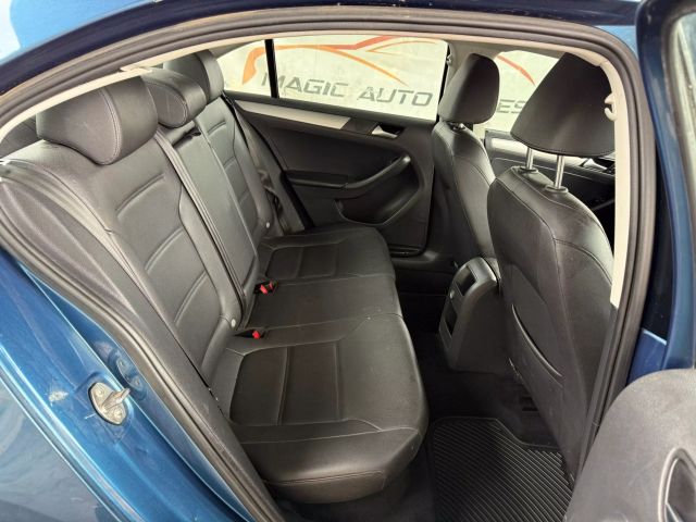 2017 Volkswagen Jetta 1.4T SE Image 26 of 48