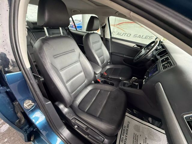 2017 Volkswagen Jetta 1.4T SE Image 25 of 48