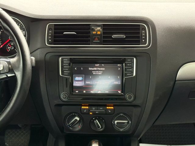 2017 Volkswagen Jetta 1.4T SE Image 42 of 48