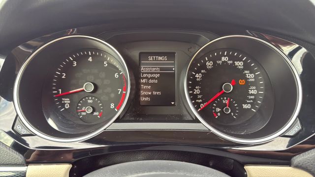 2017 Volkswagen Jetta 1.8T SEL Image 18 of 33