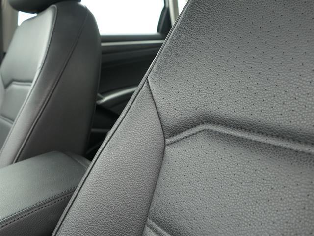2017 Volkswagen Passat 1.8T SE Image 15 of 30