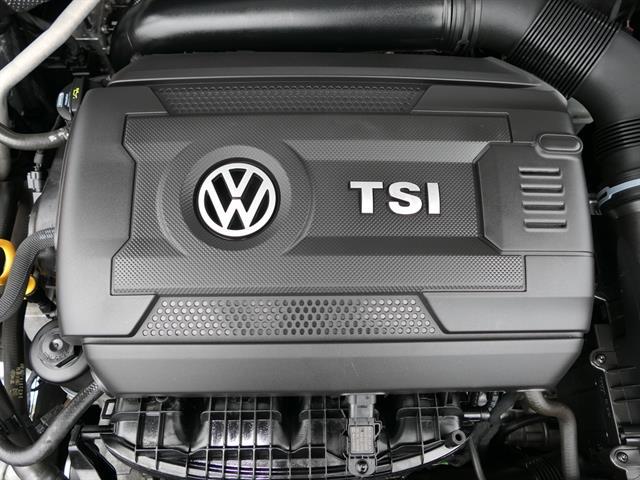 2017 Volkswagen Passat 1.8T SE Image 9 of 30