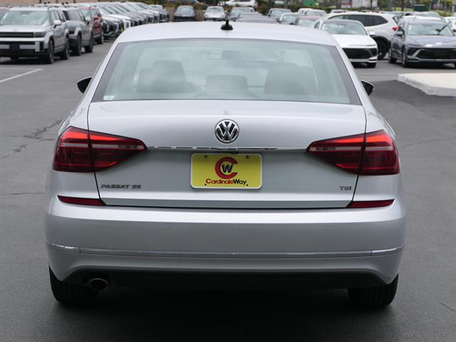 2017 Volkswagen Passat 1.8T SE Image 6 of 30