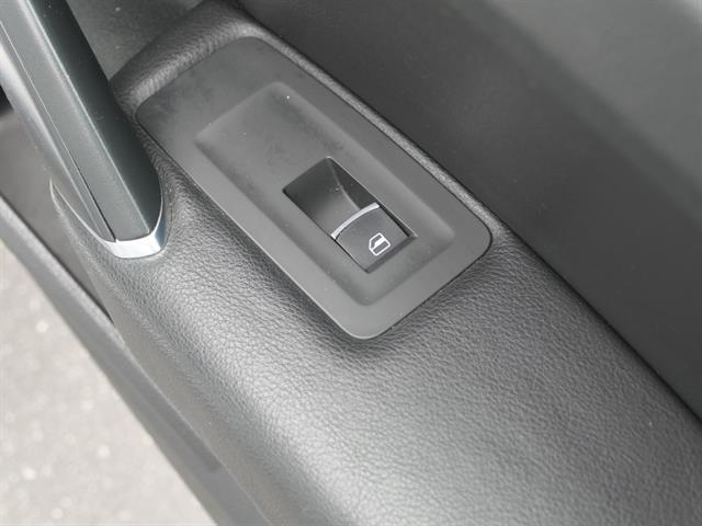 2017 Volkswagen Passat 1.8T SE Image 23 of 30