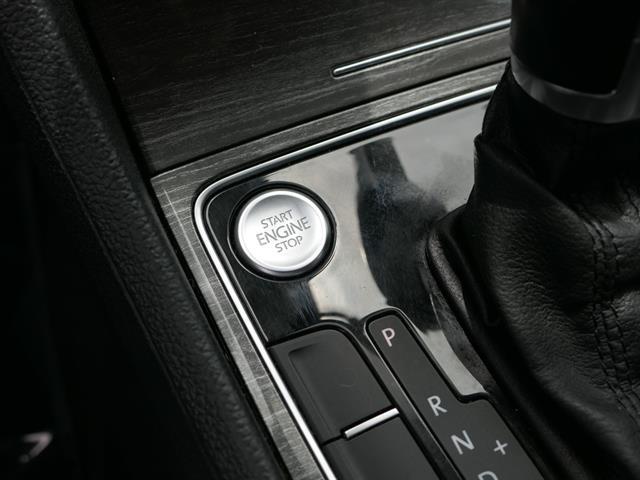 2017 Volkswagen Passat 1.8T SE Image 30 of 30