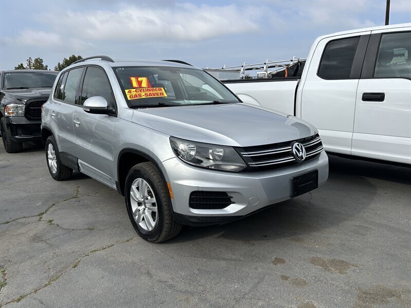 Vehicle image 25 of 85