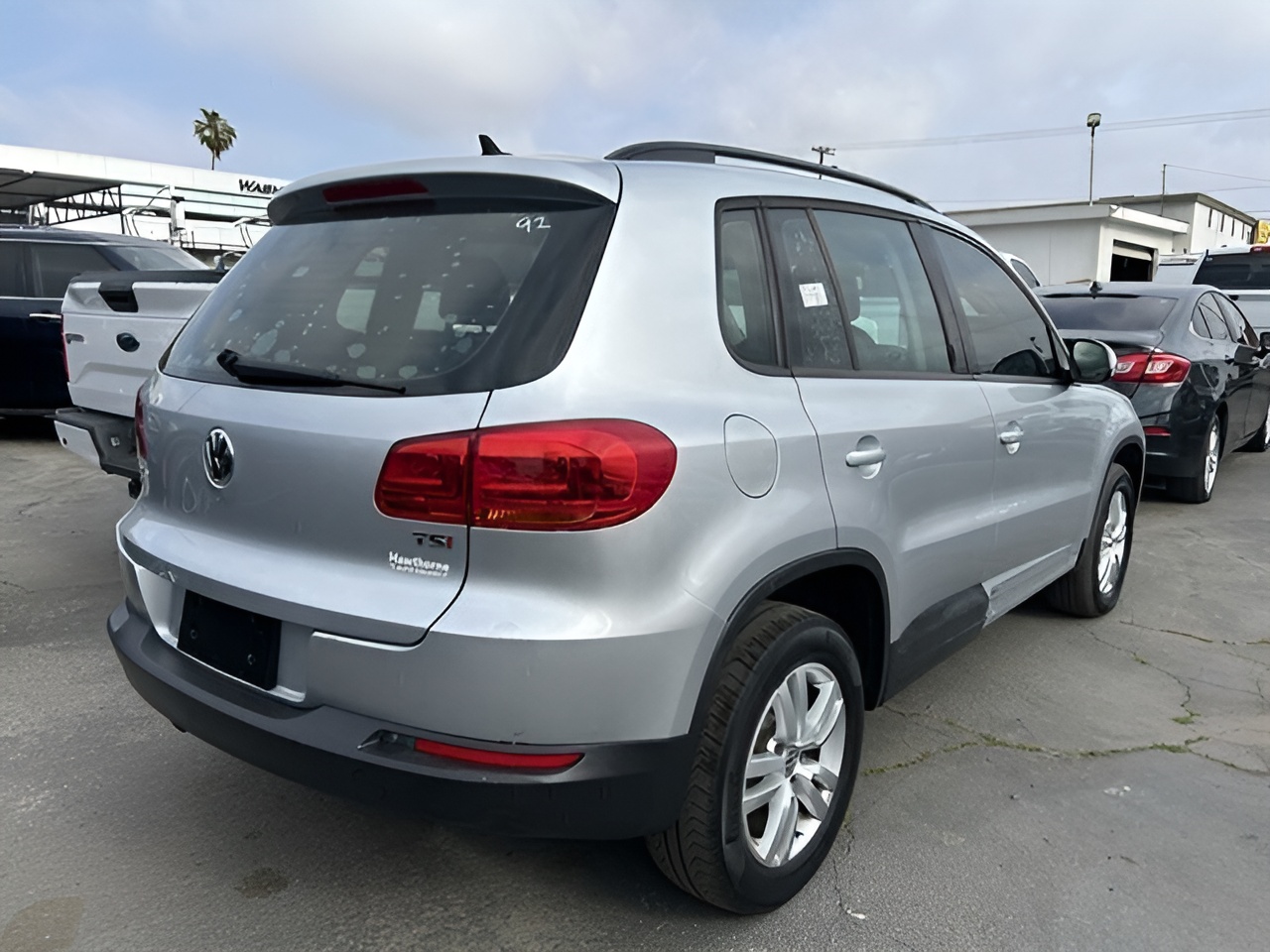 Vehicle image 84 of 85