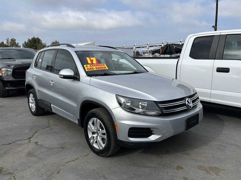 Vehicle image 13 of 85