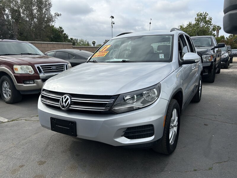 Vehicle image 3 of 85