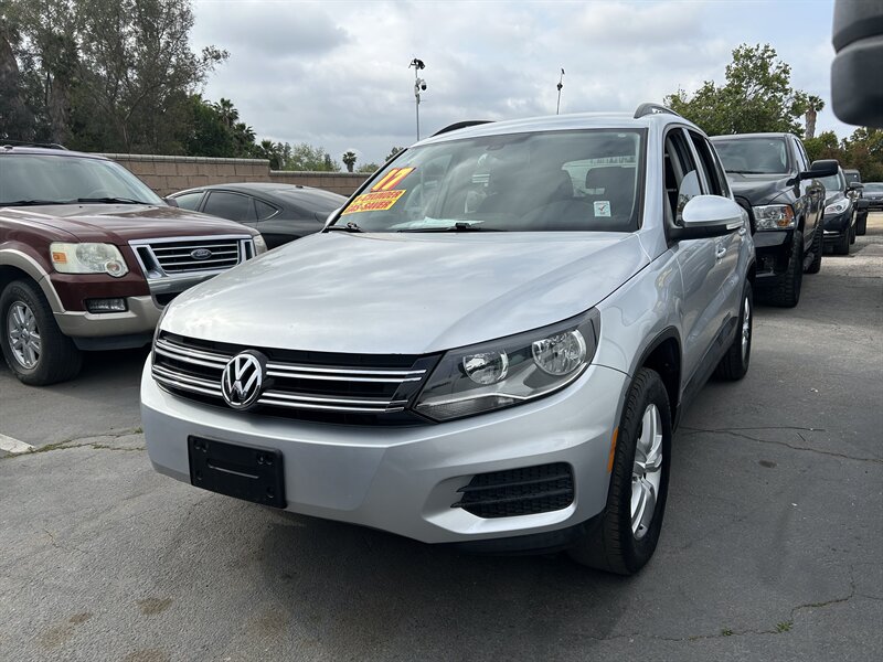 Vehicle image 4 of 85