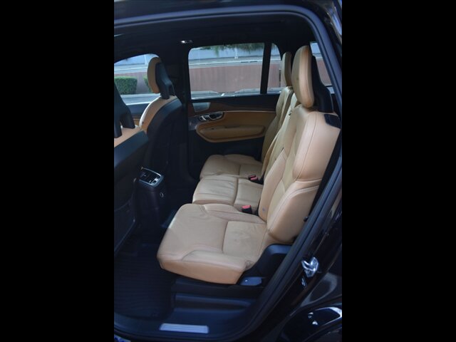2017 Volvo XC90 Inscription Image 23 of 54