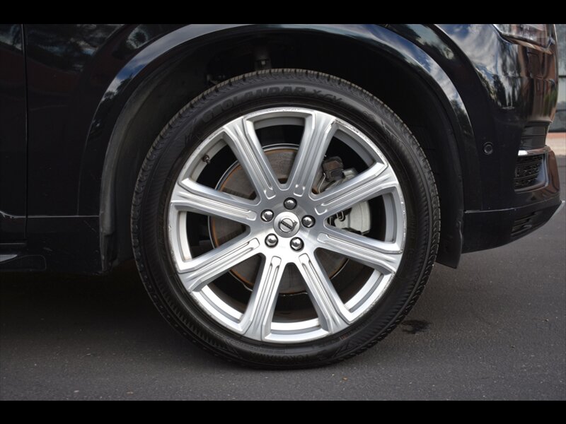 2017 Volvo XC90 Inscription Image 14 of 54