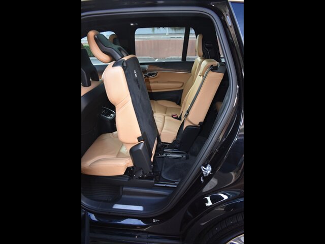 2017 Volvo XC90 Inscription Image 24 of 54