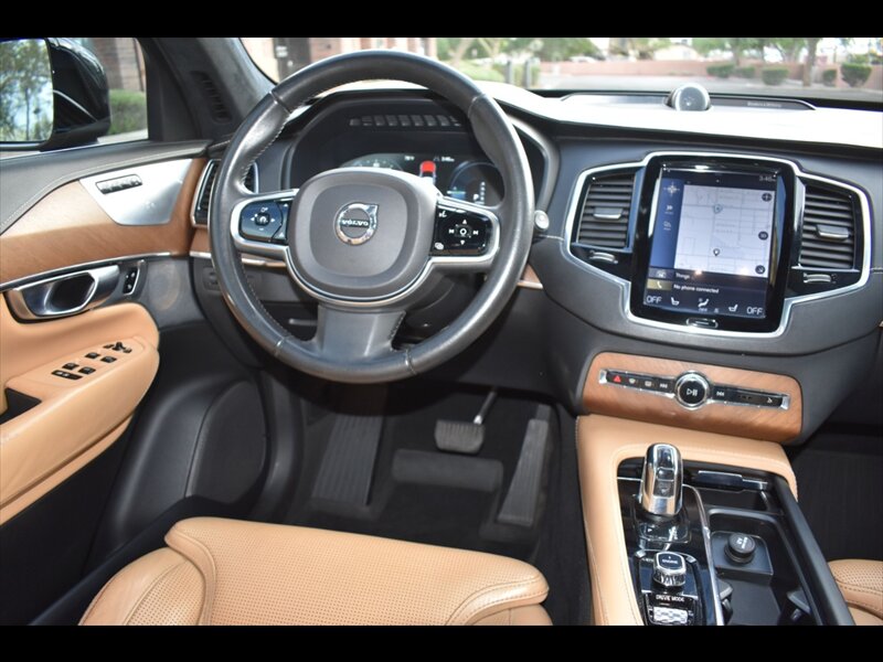 2017 Volvo XC90 Inscription Image 29 of 54