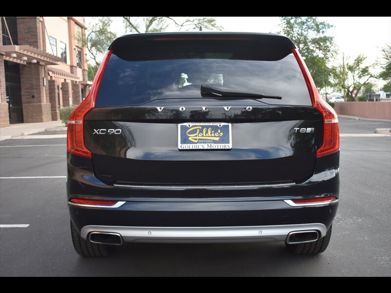 2017 Volvo XC90 Inscription Image 8 of 54