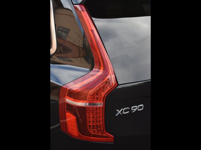 2017 Volvo XC90 Inscription Image 37 of 54