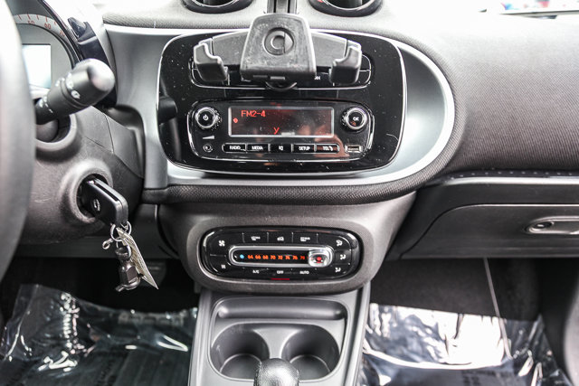 Vehicle image 22 of 23