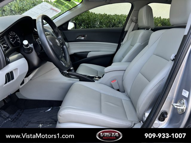 Vehicle image 7 of 29