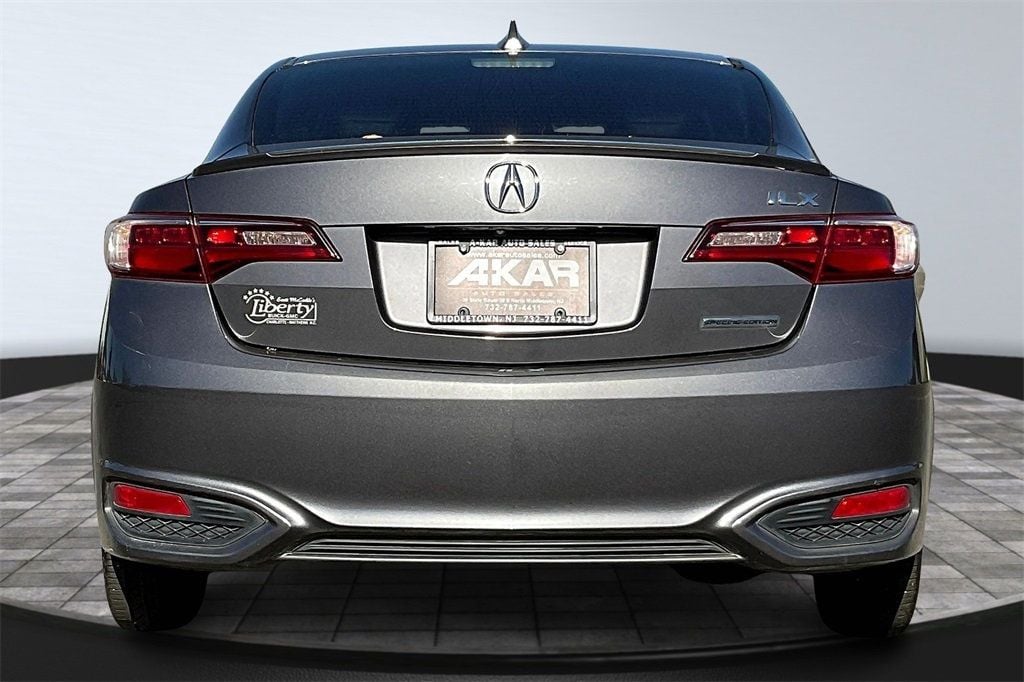 2018 Acura ILX Special Edition Image 11 of 36