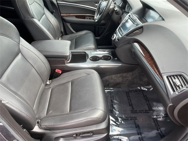 Vehicle image 15 of 40