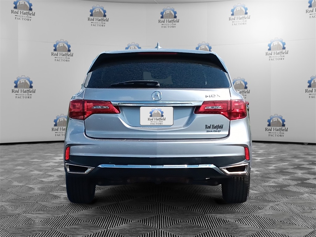Vehicle image 6 of 28