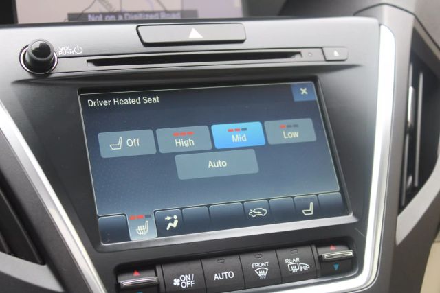 Vehicle image 26 of 48