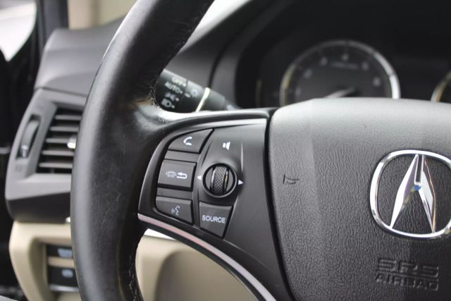 Vehicle image 16 of 48