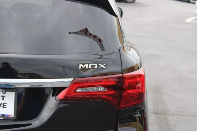 Vehicle image 7 of 48