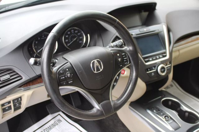 Vehicle image 15 of 48