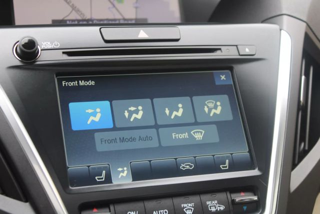 Vehicle image 25 of 48