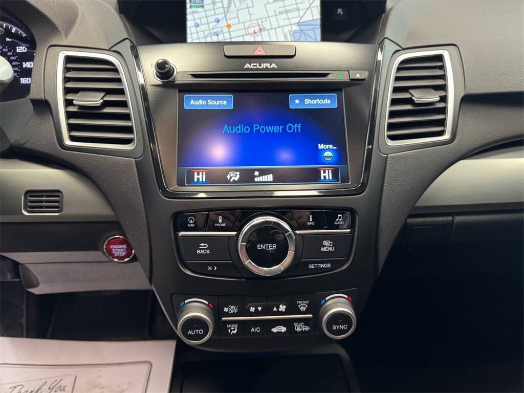 Vehicle image 21 of 24