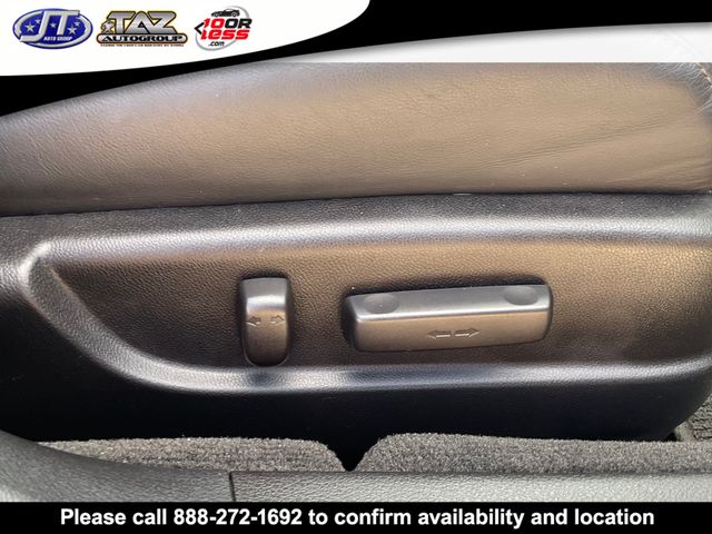 Vehicle image 17 of 20