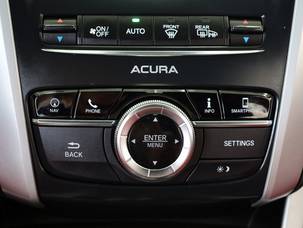 Vehicle image 28 of 39