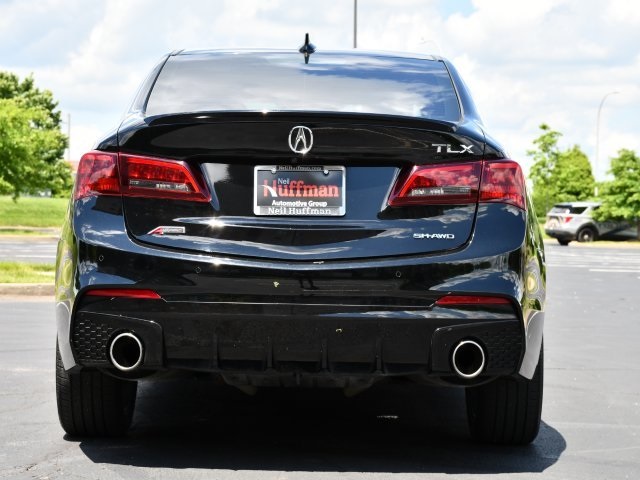 Vehicle image 8 of 36