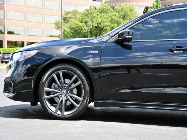 Vehicle image 12 of 36