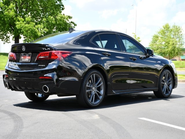 Vehicle image 7 of 36