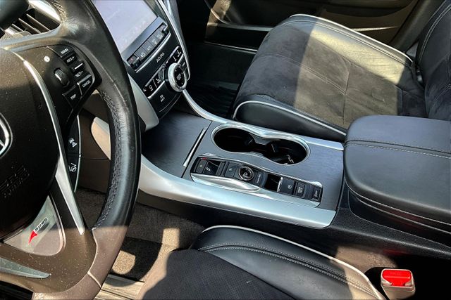 Vehicle image 22 of 39