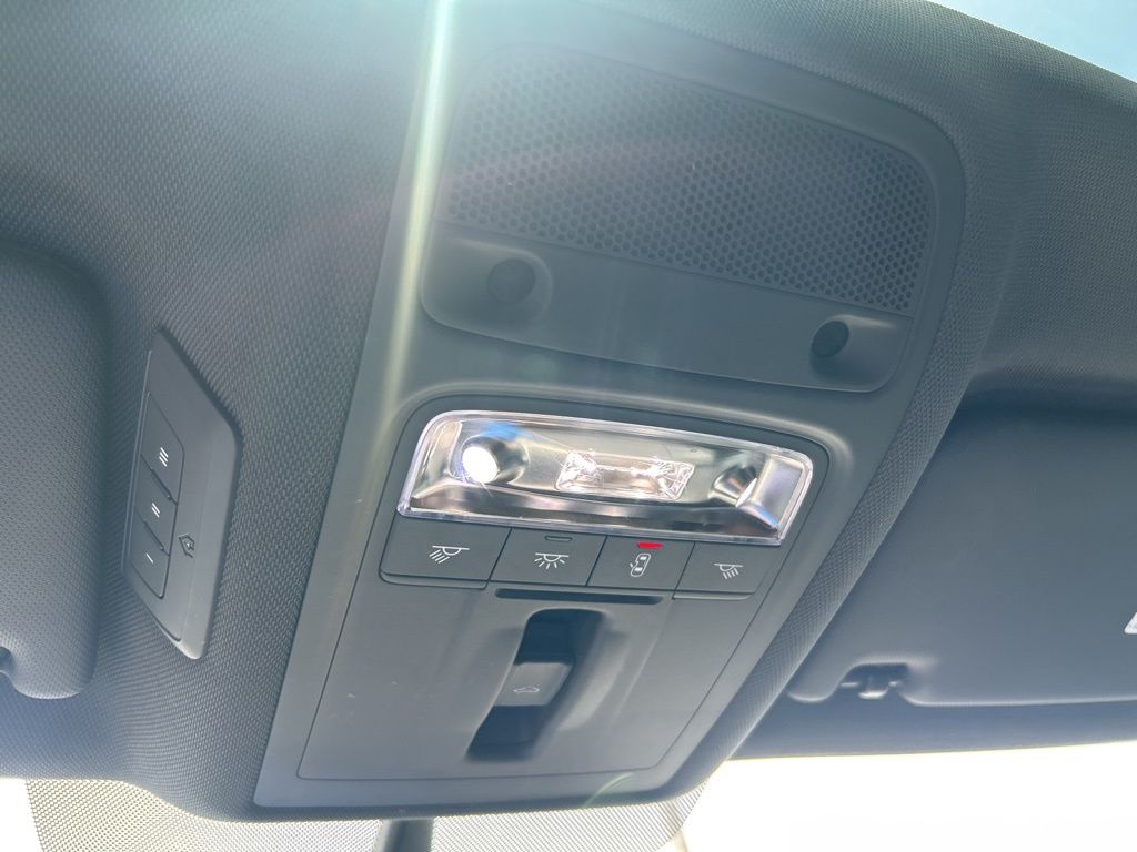 Vehicle image 42 of 49