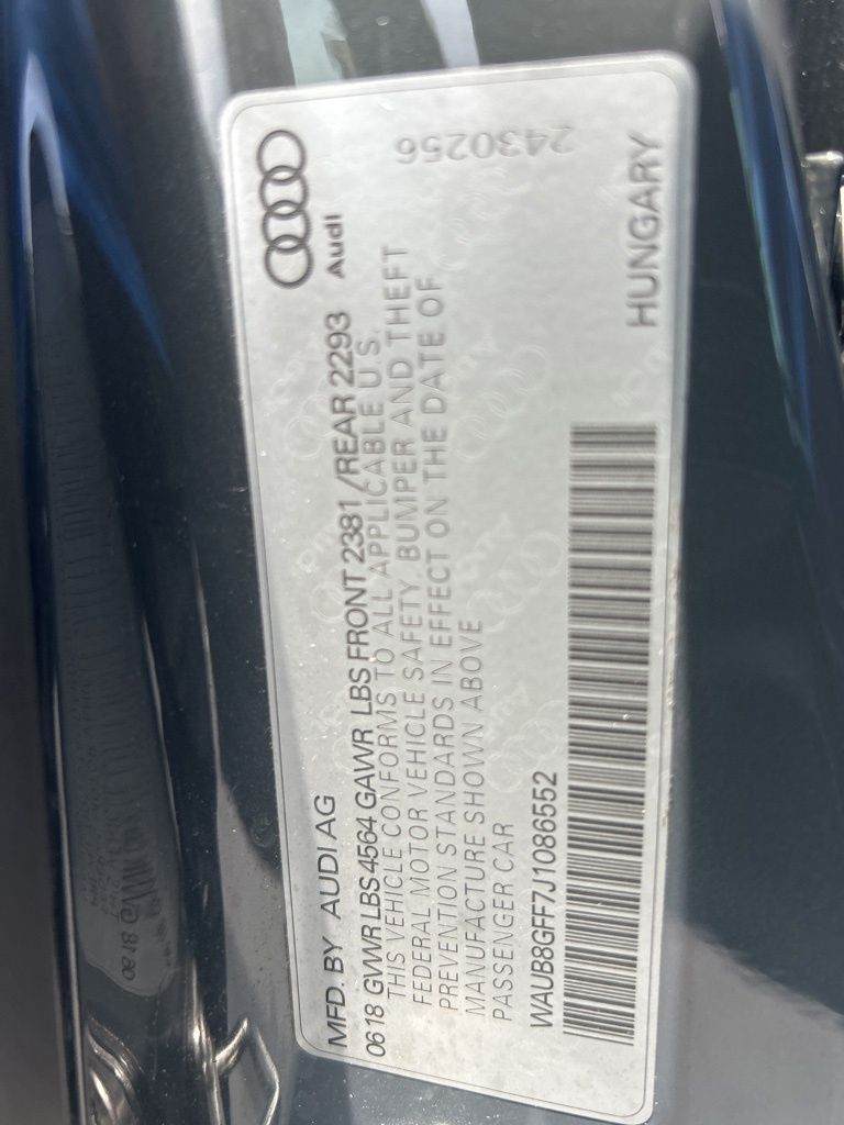 Vehicle image 35 of 49