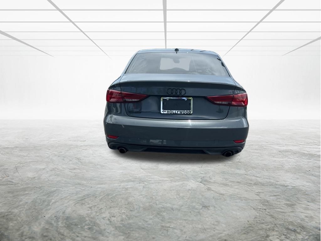Vehicle image 6 of 49