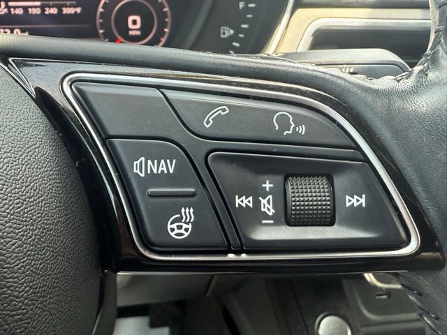 Vehicle image 27 of 50
