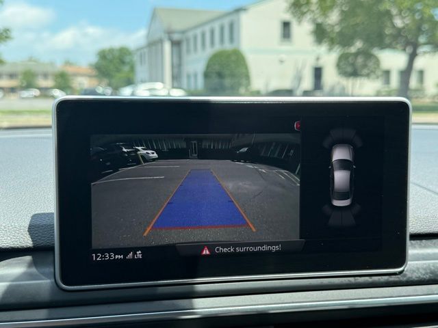 Vehicle image 22 of 50