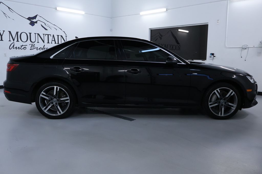 Vehicle image 4 of 41