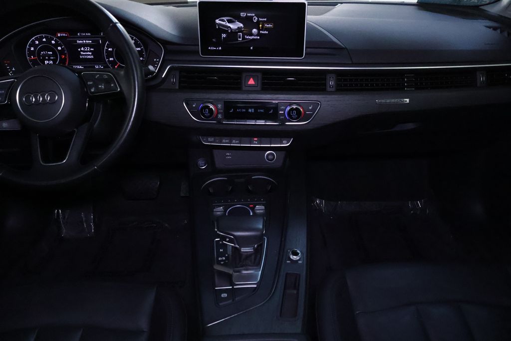 Vehicle image 14 of 41