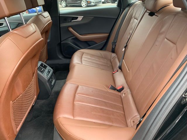 Vehicle image 13 of 35