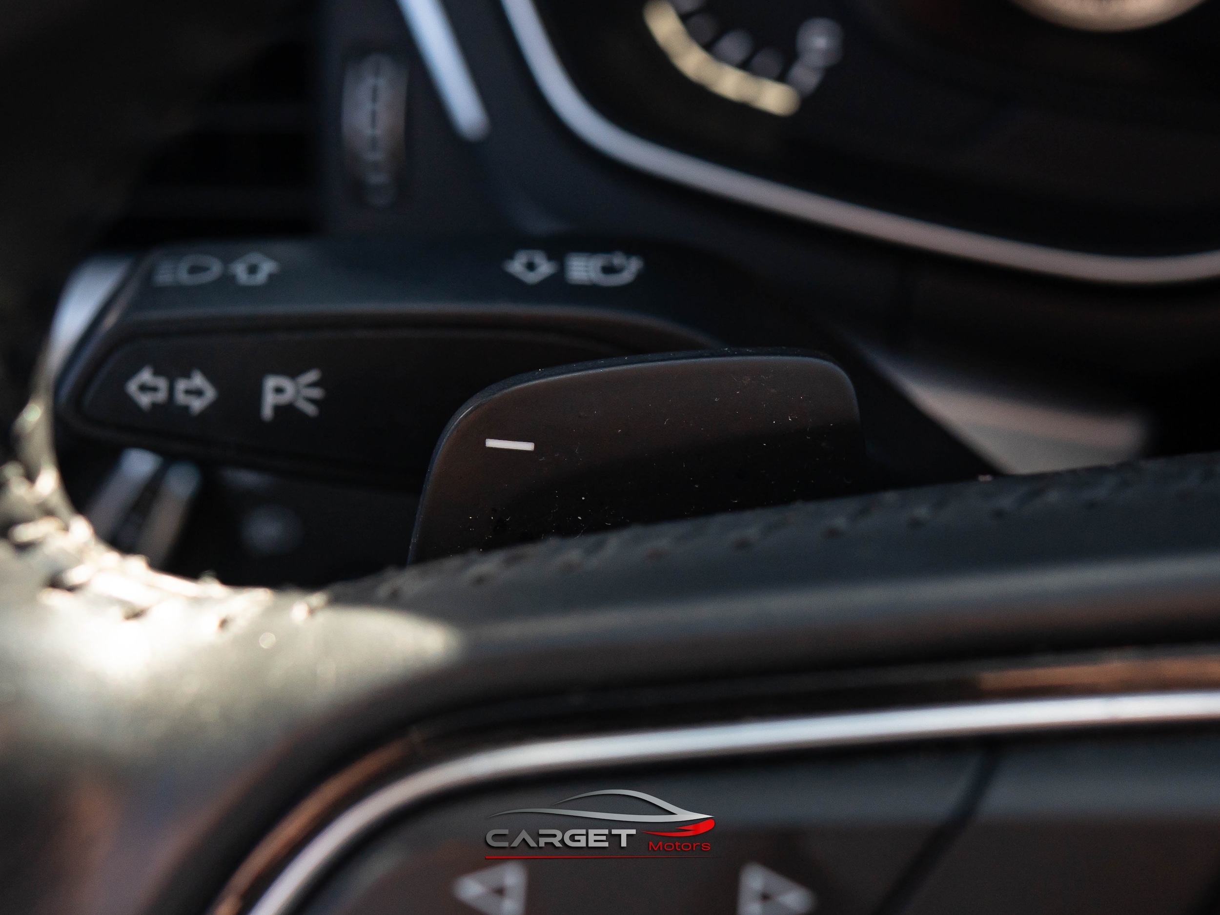 Vehicle image 23 of 47