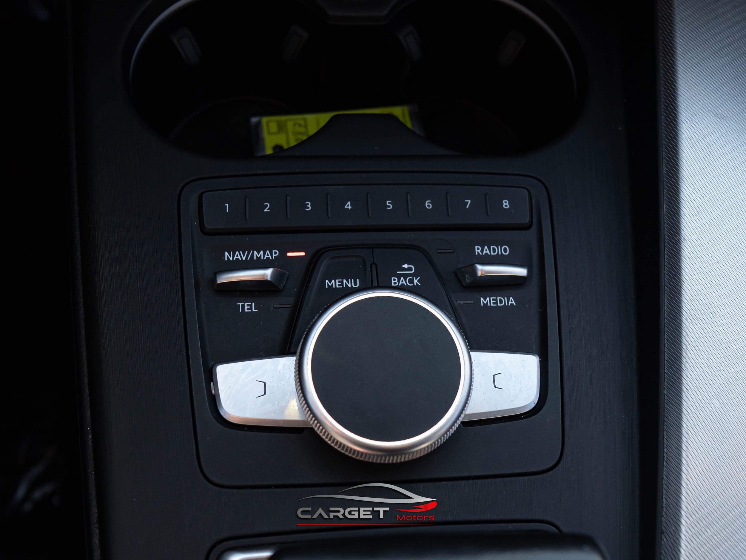 Vehicle image 31 of 47