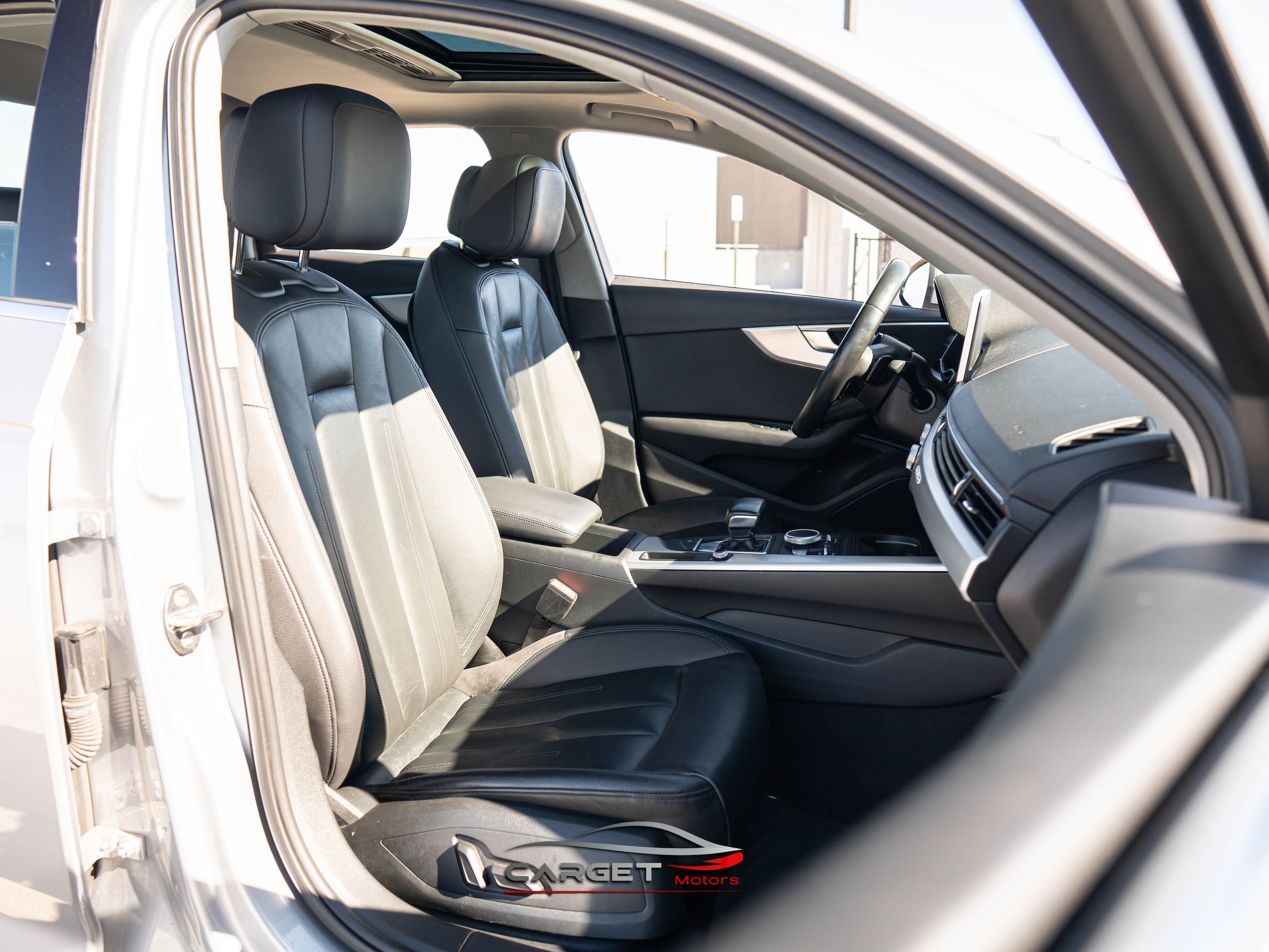 Vehicle image 12 of 47