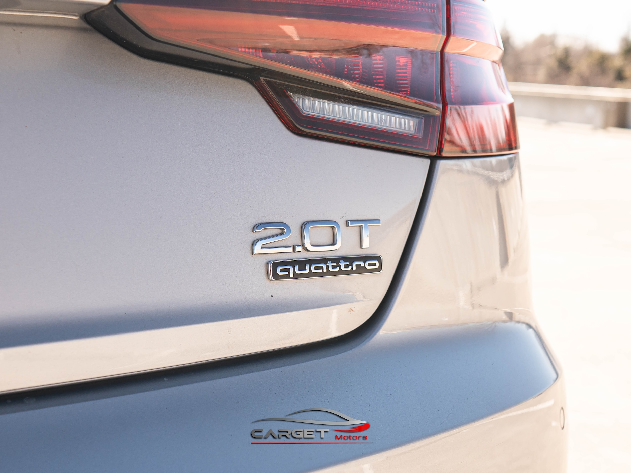 Vehicle image 41 of 47